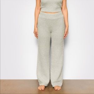 SKIMS Cozy Knit Pants (S/M)